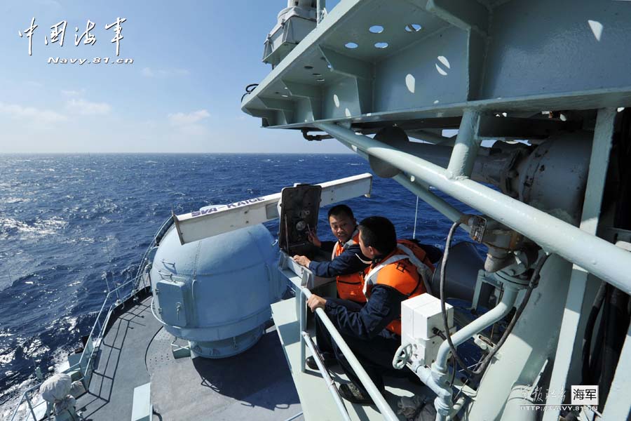 Recently two frigates of South Sea Fleet conduct drill and patrol in South China Sea in order to meet the demand of future maritime battles. (Photo/ Navy.81.cn)