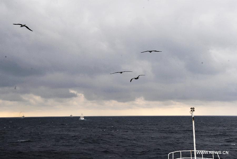 Chinese marine surveillance ship Haijian 137 carries out a regular patrol in waters surrounding the Diaoyu Islands on Feb. 14, 2013. The fleet of Chinese marine surveillance ships continued regular patrol surrounding the Diaoyu Islands during the Spring Festival holiday. (Xinhua/Zhang Jiansong) 