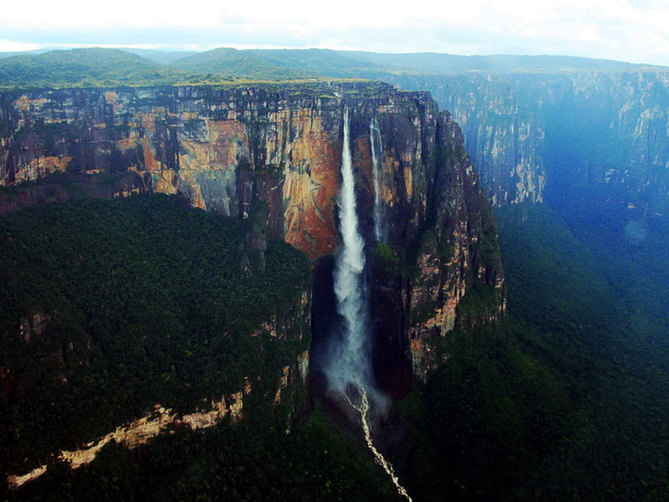 Angel Falls (Source:news.xinhuanet.com)