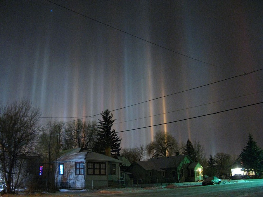 Sun pillar. Sun pillar is caused by reflection of ice crystals in the atmosphere. (Photo/Global Time)