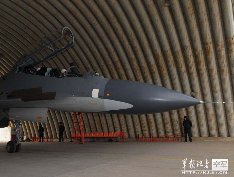 A Su-30 fighter formation of the Air Force of the Chinese People's Liberation Army (PLA) conducts a high-altitude attack and defense confrontation training at a flight training base in north China. (China Military Online/Huang Ziyue, Zhan Zhilei)