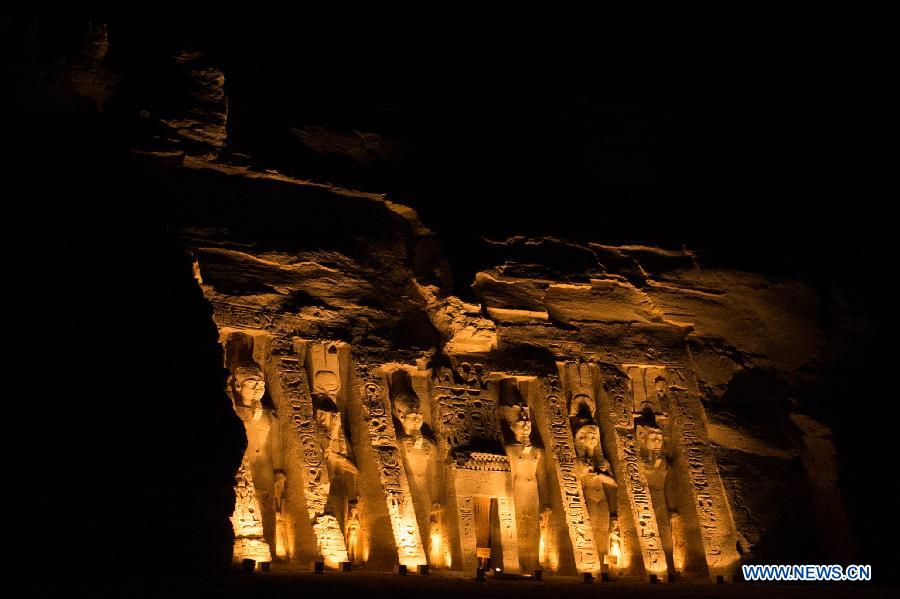 Photo taken on Feb. 21, 2013 shows the Sound and Light show at Abu Simbel Temple of ancient Egyptian King Ramses II in Aswan, Egypt. (Xinhua/Qin Haishi)