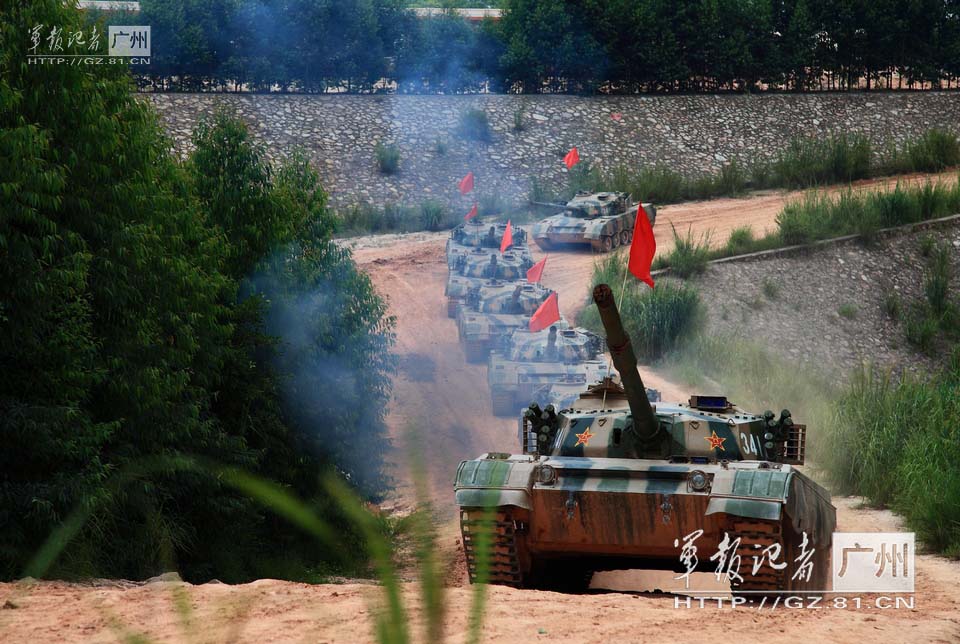 With improvement of teaching mode, a military training base of the Guangzhou Military Area Command (MAC) of the Chinese People's Liberation Army (PLA), as an advanced training institution, has substantially enhanced the training quality of the troops. (China Military Online/Yu Yan)  