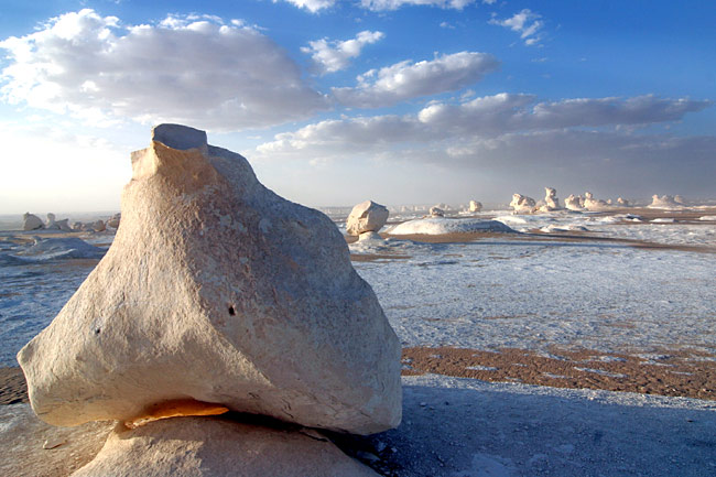 Black Rock Desert, Nevada, USA (Source: www.huanqiu.com) 