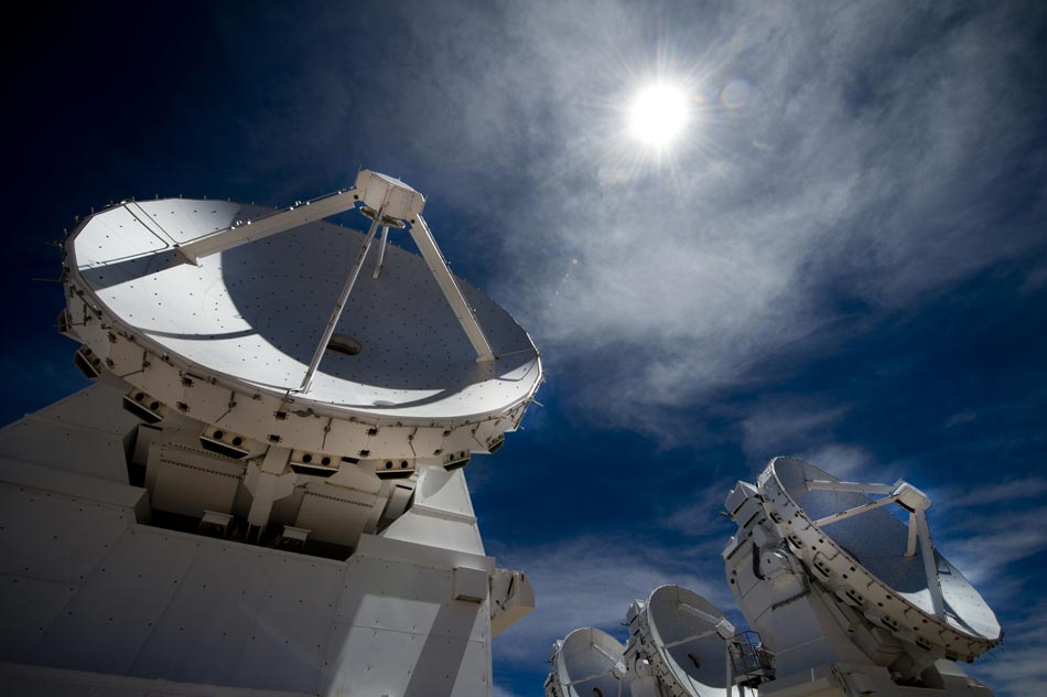 Chile unveils world's largest astronomical observatory in the remote Atacama Desert of the northern Chilean Andes on March 13, 2013. (Photo/Xinhua) 