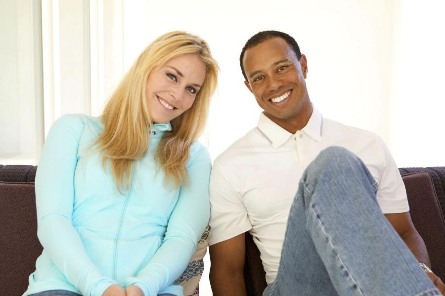 Golfer Tiger Woods and downhill skier Lindsey Vonn pose in this undated handout photo made available on www.tigerwoods.com. Woods announced on his website on Monday that the two are dating and has asked that their privacy is respected. (Xinhua/Reuters)