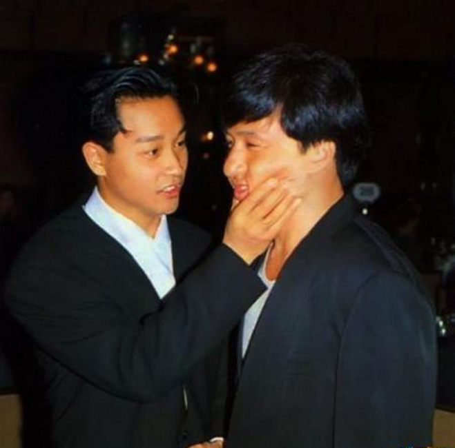 Photos in remembrance of Leslie Cheung (Chinanews.com)