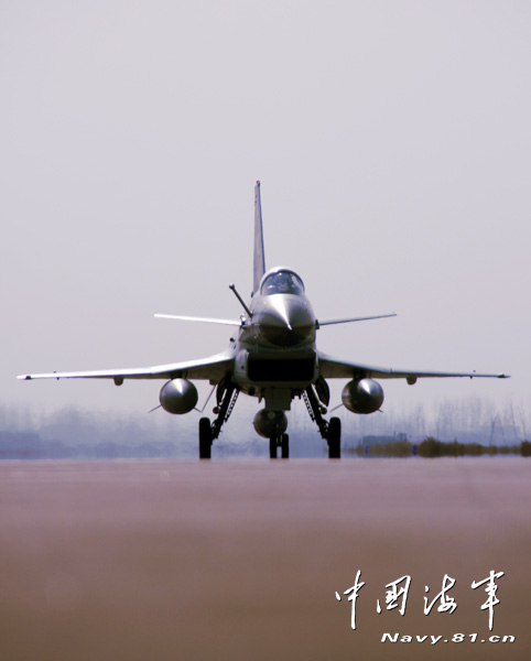 Chinese navy's J-10 fighters take off (Photo Source: navy.81.cn)