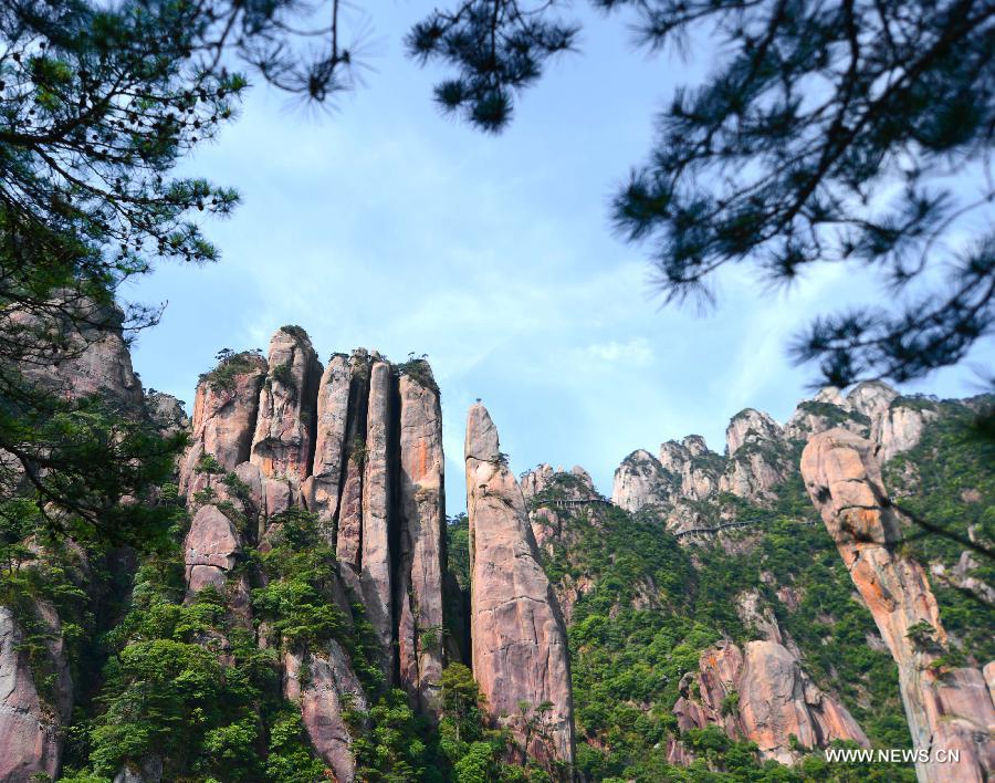 Photo taken on April 13, 2013 shows the scenery of the Sanqing Mountain in Shangrao City, east China's Jiangxi Province. The Sanqing Mountain is a renowned Taoist sacred moutain in Jiangxi Province. Sanqing means the "Three Pure Ones" in Chinese as the Sanqing Mountain is made up of three main summits: Yujing, Yuhua and Yuxu, representing the Taoist trinity. (Xinhua/Zhou Ke)