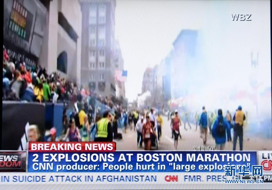 Video grab of CNN taken on April 15, 2013 shows explosions happened in Boston, the United States. Two explosions occurred near the Boston Marathon finish line, at least 6 people injured, local media reported. (Xinhua/Wang Lei) 