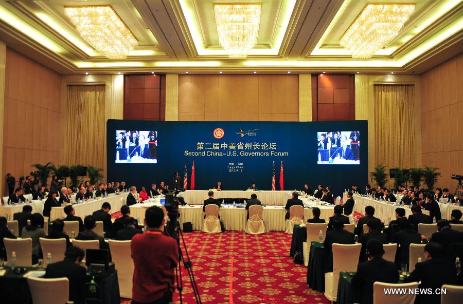 The Second China-U.S. Governors Forum is held in Tianjin, north China, April 16, 2013. (Xinhua/Zhai Jianlan) 