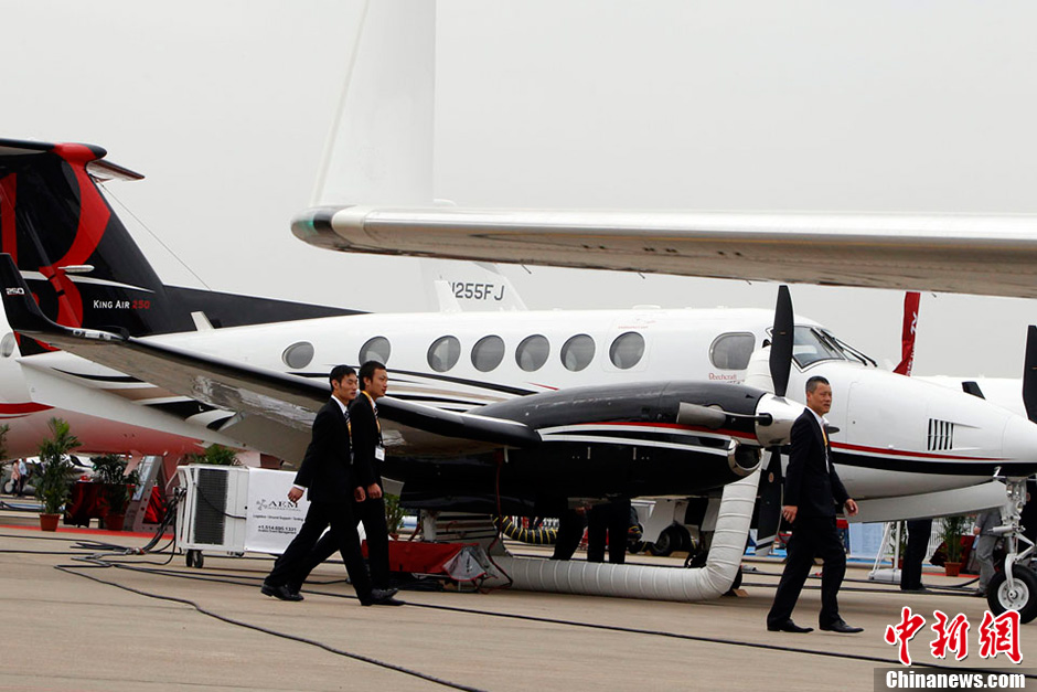 2013 Asian Business Aviation Conference & Exhibition kicks off at Hongqiao International Airport in Shanghai on April 16, 2013. 180 exhibitors displayed 38 latest aircraft at the show. Business airplane worth $30million to $50 million will be the main sales. (CNS /Tang Yanjun )