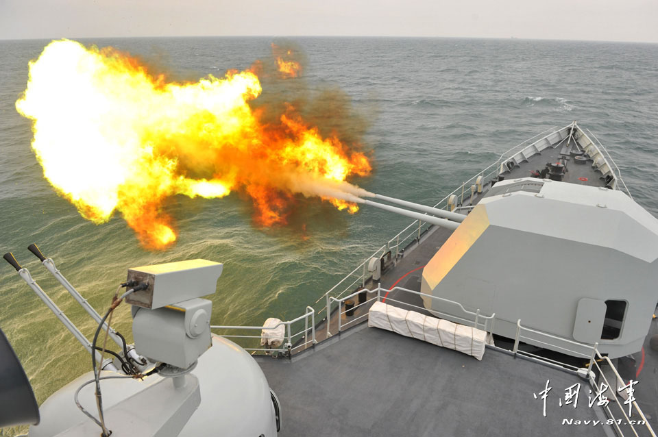 The warship of the South Sea Fleet of the Navy of the Chinese People's Liberation Army (PLA) conducted a live-ammunition fire drill in a certain sea area under the conditions of informationization in mid April. (navy.81.cn/Cao Haihua, Zhao Changhong)