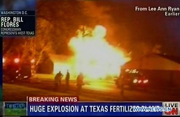 A huge explosion occurred at a fertilizer plant Wednesday night in the U.S. state of Texas, likely causing heavy casualties, U.S. media reported. (Xinhua)