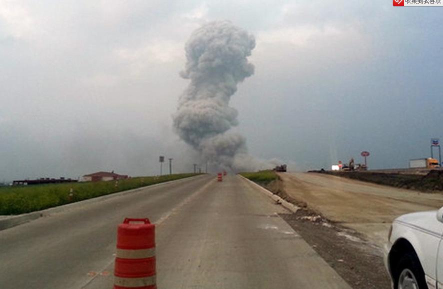 A huge explosion occurred at a fertilizer plant Wednesday night in the U.S. state of Texas, likely causing heavy casualties, U.S. media reported. (Xinhua)