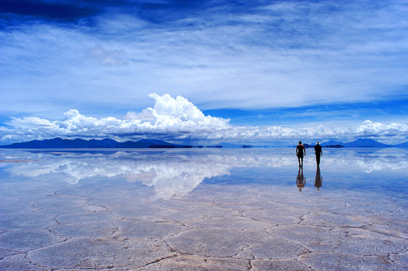 Uyuni Salt Flat (Photo Source: gmw.cn)