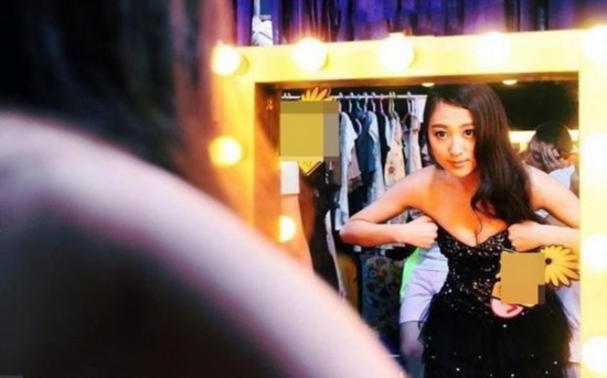 Snapshots of Chinese young models' nightlife  (4)