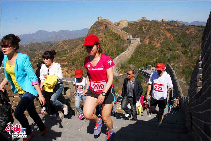 The 2013 International Great Wall Marathon was held in the Jinshanling section of China's Great Wall on May 1. Atheletes from 53 countries and regions took part in the annual sporting event, which was initiated in 2000. Jinshanling Great Wall, located 130 kilometers from downtown Beijing and built in the Ming Dynasty, was a UNESCO Cultural Heritage site and an AAAA scenic attraction.  (China.org.cn/Guo Zhongxing, Wang Jingguang, Yang Dongming, and Zhang Aidong)