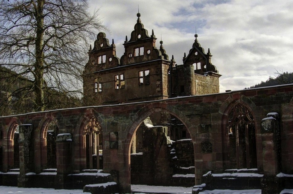 The monastery of the 15th century in the black forest. (Photo/huanqiu.com) 