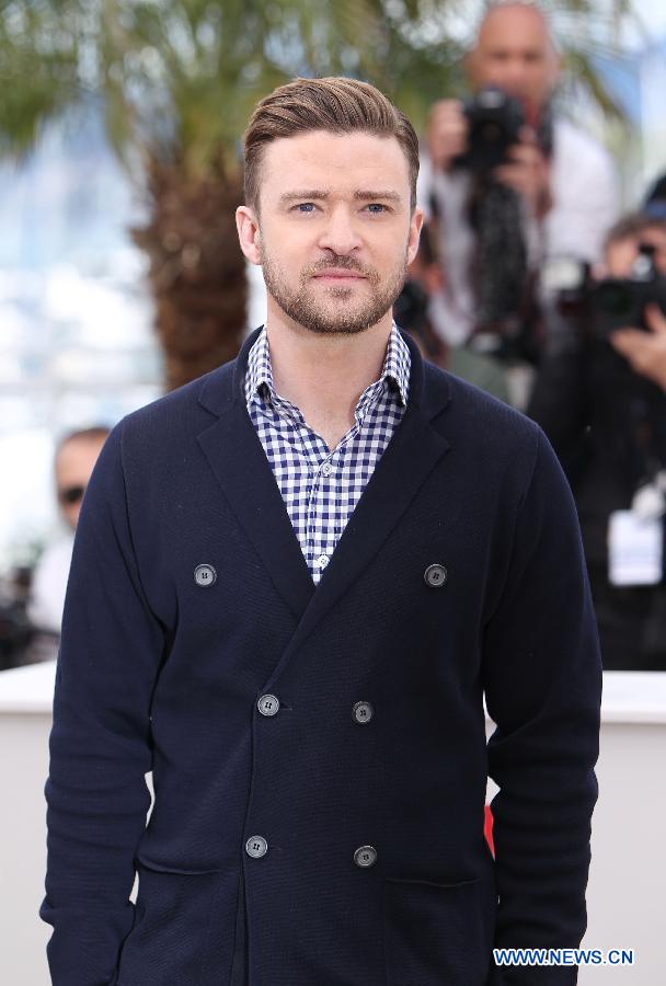 U.S. singer and actor Justin Timberlake poses during a photocall for American film "Inside Llewyn Davis" presented in Competition at the 66th edition of the Cannes Film Festival in Cannes, on May 19, 2013. (Xinhua/Gao Jing) 