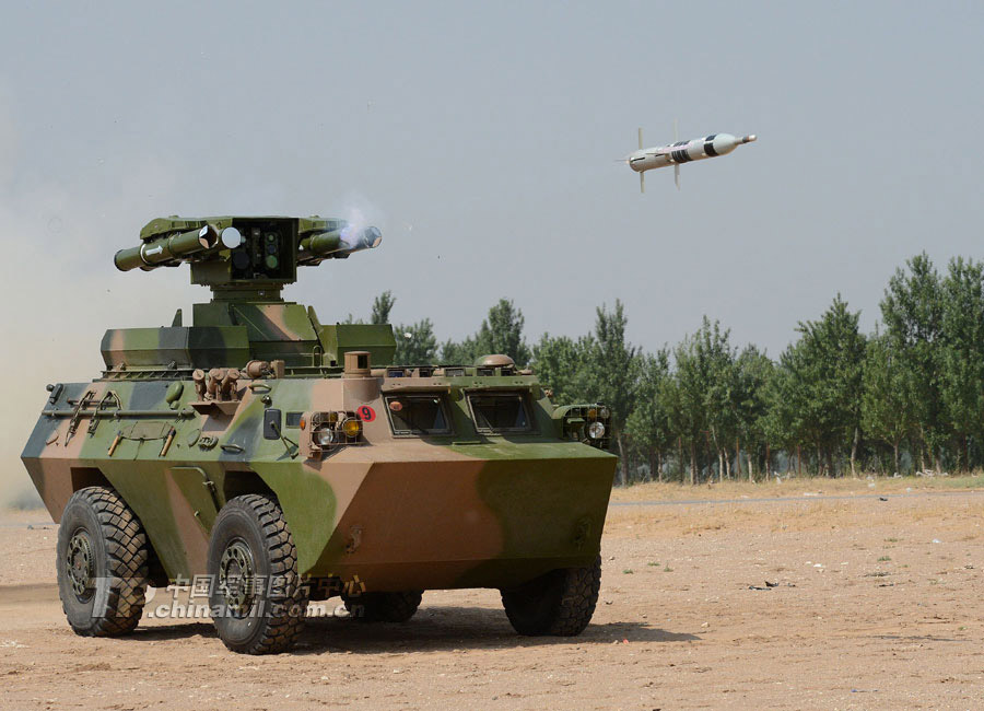 Cadets who will graduate from Langfang Barrack of Nanjing Artillery Academy of the Chinese People's Liberation Army (PLA) carried out a comprehensive live-ammunition tactical exercises at an artillery firing range in harsh conditions and complex environment. (China Military Online/Liu Fengan)