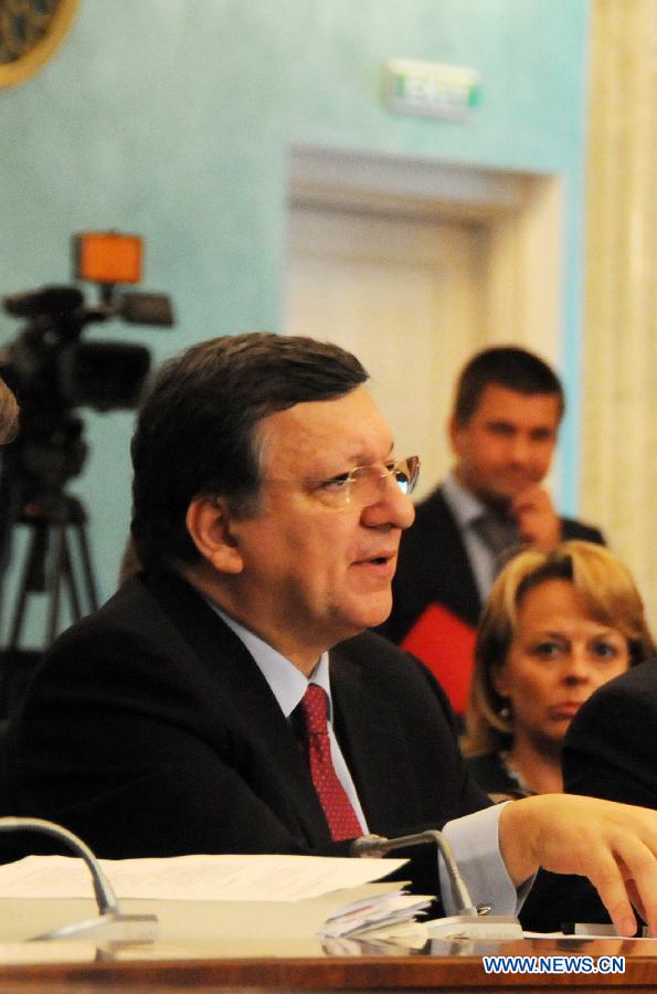 European Commission President Jose Manuel Barroso speaks during the plenary session of a Russia-EU summit in Yekaterinburg, Russia, on June 4, 2013. Russia and the European Union (EU) should enhance mutual trust and forge a more transparent strategic partnership, President Vladimir Putin said Tuesday during the Russia-EU summit. (Xinhua/Liu Kai) 