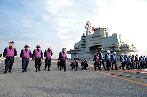 Internal photos of China's aircraft carrier "Liaoning" (Source: chinamil.com.cn)