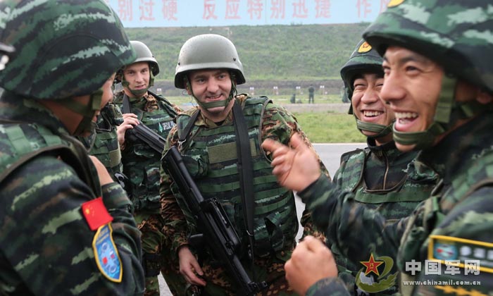 CPAPF, Russia’s Domestic Security Force start joint training. (Chinamil.com.cn/Qiao Tianfu)