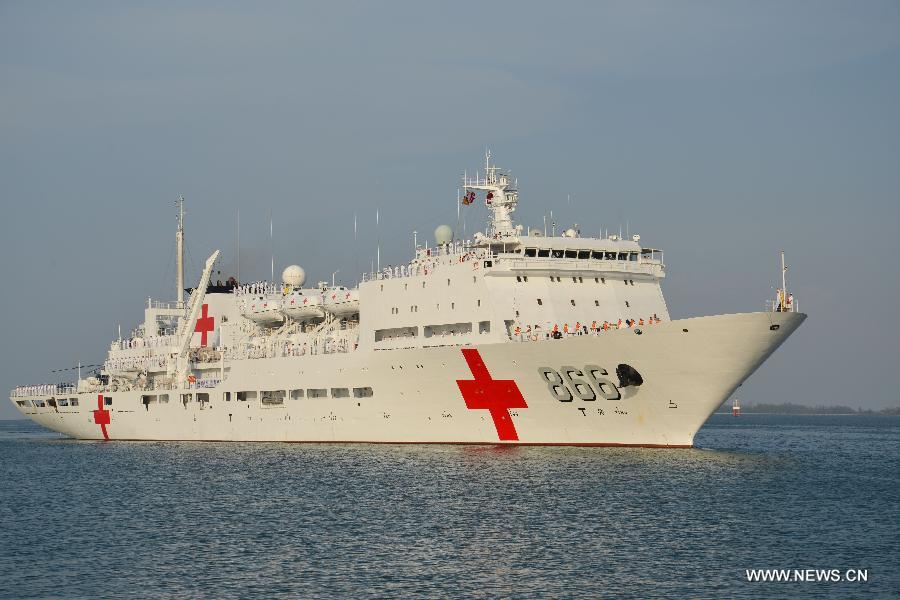 The Chinese People's Liberation Army Navy hospital ship "Peace Ark" arrives at Muara Port, Brunei, June 16, 2013. The Chinese People's Liberation Army Navy hospital ship "Peace Ark" arrived here June 16 to make a port call and participate in the ASEAN Defence Ministers' Meeting Plus (ADMM-Plus) Humanitarian Assistance & Disaster Relief (HADR) and Military Medicine (MM) Exercise. (Xinhua/Zheng Jie) 