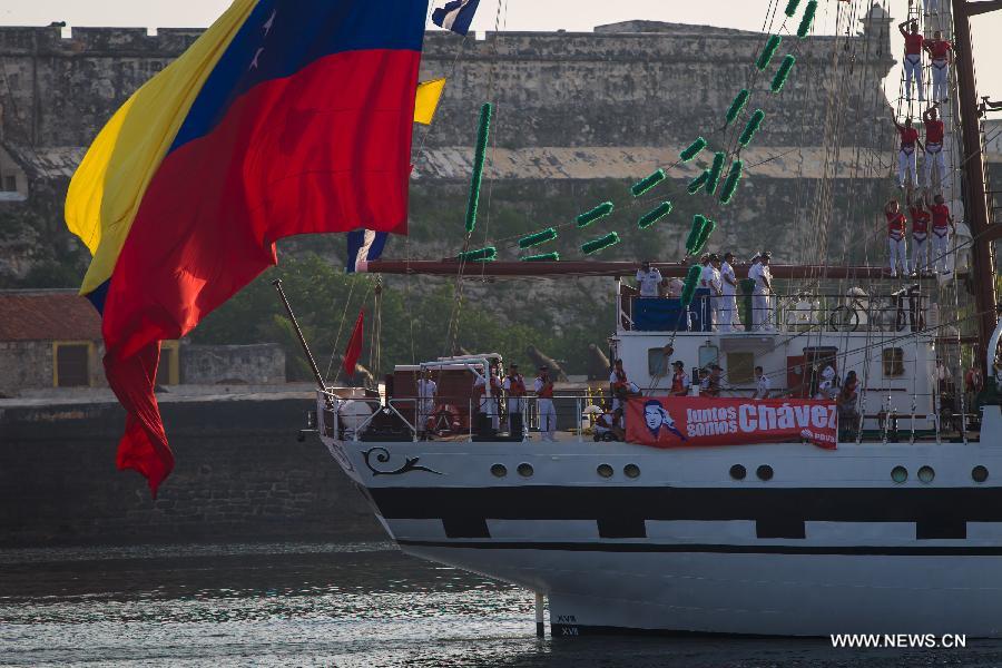 Venezuelan Army School boat Simon Bolivar arrives in Havana, capital of Cuba, June 17, 2013. This is the fourth visit of Simon Bolivar ship to Cuba. (Xinhua/Liu Bin) 