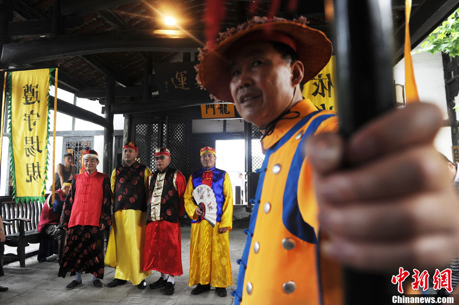 The picture shows scholars preparing for admission.(CNS/Zhang Lang)