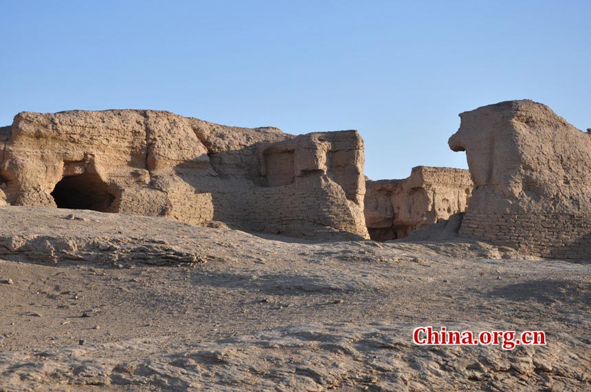 The Ancient City of Jiaohe, also known as Ancient City on Ya'er Lake, is an ancient Chinese archaeological site found in the Yarnaz Valley, 10 km west of the city of Turpan, Xinjiang province. It was a prefecture of the Gaochang during the Sixteen States (304AD-439 AD) and a county of the Gaochang Prefecture after the 14th year (640 AD) of the Zhenguan reign during the Tang Dynasty. (China.org.cn/Chen Xiangzhao)