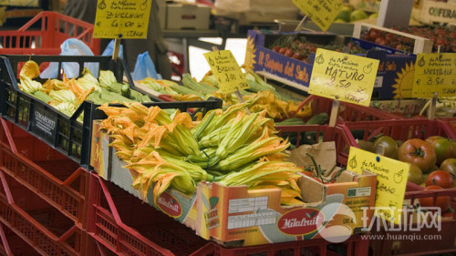 Italy: zucchini flower (Source: huanqiu.com)