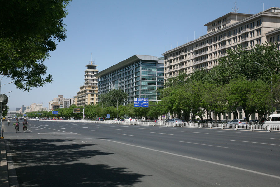 Spacious Chang'an Avenue(CRIENGLISH.com/Wang Zhi)