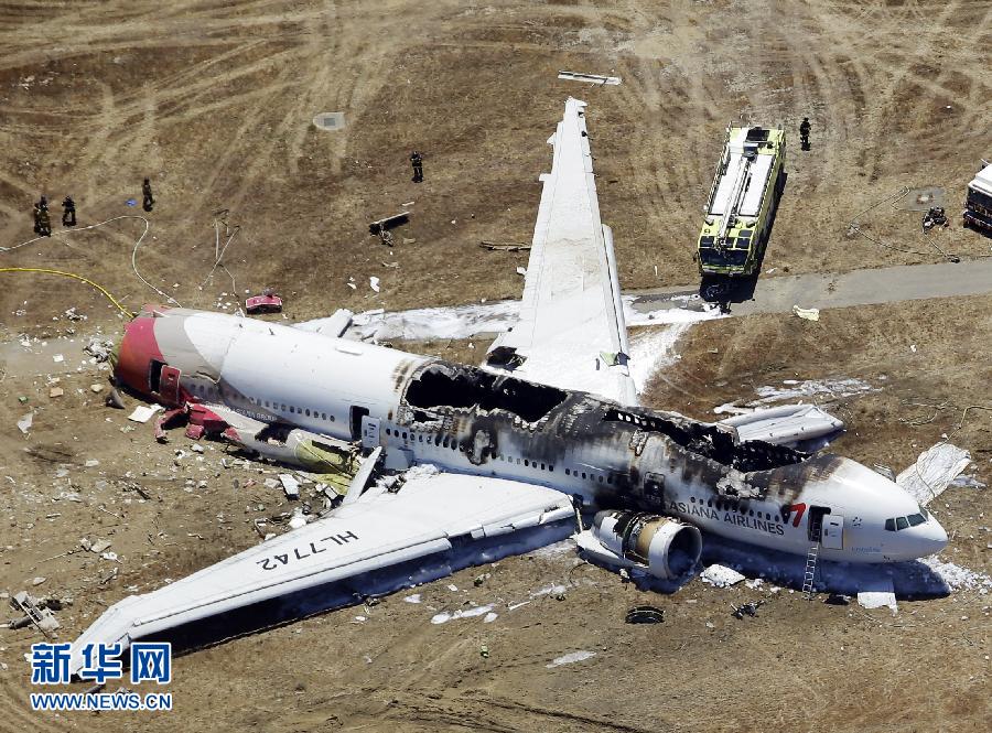 An Asiana Airlines Boeing 777 passenger plane flying from Seoul, the Republic of Korea (ROK), on Saturday crashed while landing and burned partly at San Francisco International Airport, California of the United States, with parts spread on the runway. (Xinhua/AP Photo)