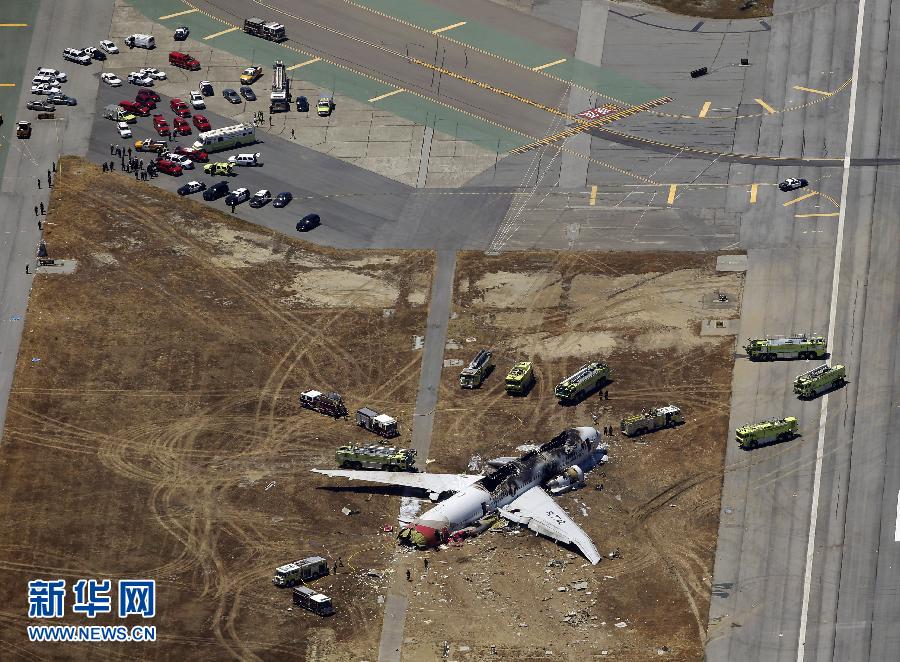 An Asiana Airlines Boeing 777 passenger plane flying from Seoul, the Republic of Korea (ROK), on Saturday crashed while landing and burned partly at San Francisco International Airport, California of the United States, with parts spread on the runway. (Xinhua/AP Photo)