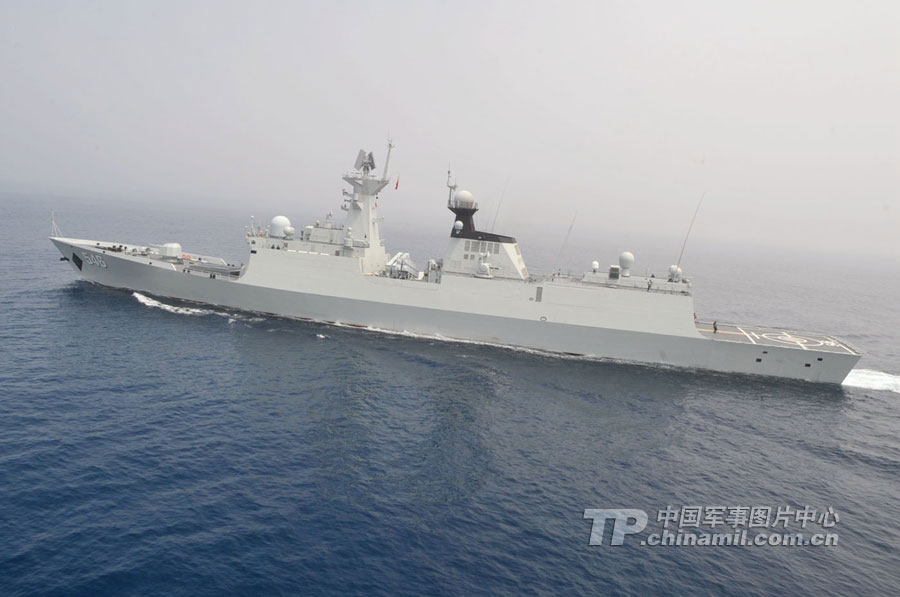 Chinese and Russian warships participating in the China-Russia "Joint Sea-2013" joint naval drill conduct joint escort drill in a designated exercise sea area on July 9, 2013. (China Military Online/Sun Yang) 