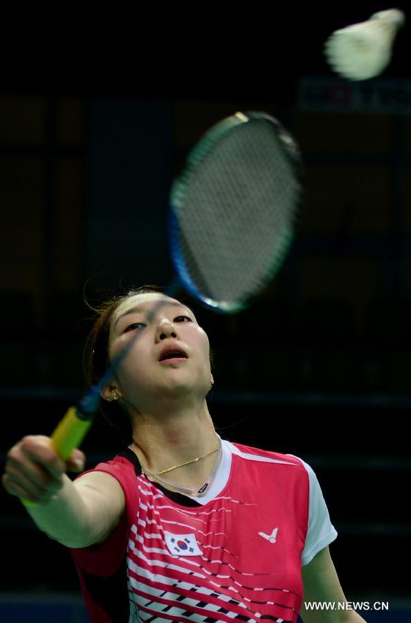 Sung Ji Hyun of South Korea competes during the women's singles final match of badminton event against Tai Tzu-ying of Chinese Taipei at the 27th Summer Universiade in Kazan, Russia, July 11, 2013. Sung Ji Hyun won the gold medal with 2-0. (Xinhua/Kong Hui) 