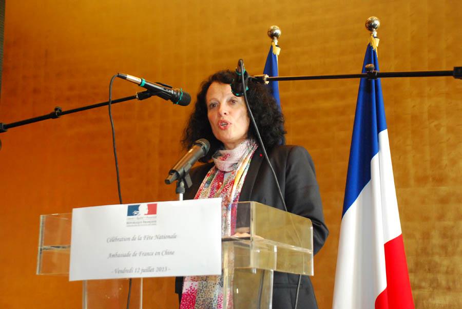 A reception is held today at the French Embassy in Beijing to celebrate the National Day of France (also known as “Bastille Day”). Song Tao, Chinese Vice Foreign Minister attended the reception. (Guo Jia/ People's Daily Online)