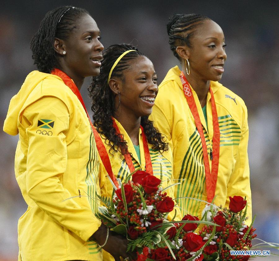 File photo of Sherone Simpson of Jamaica (R).  Track and field was dealt with a huge blow Sunday when the world's top sprinters failed drug tests. They are former world record holder Jamaican Asafa Powell, American champion Tyson Gay and Olympic medalist Sherone Simpson. (Xinhua File Photos)