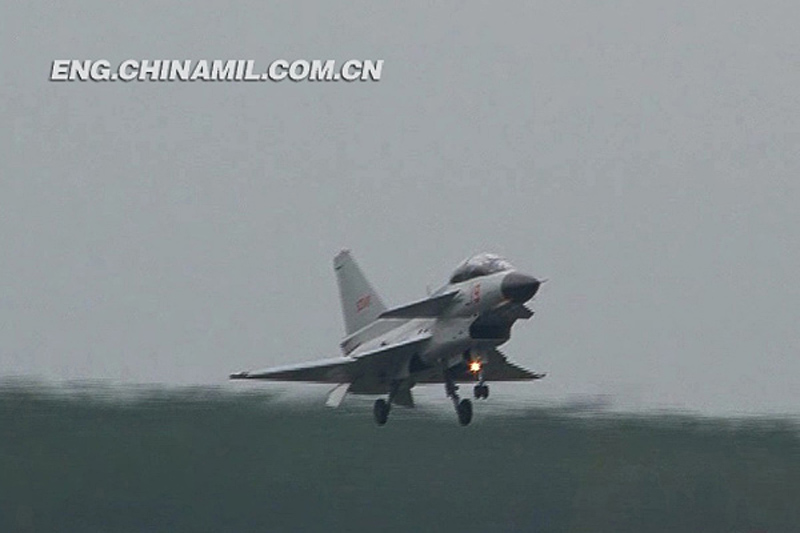 Several third-generation fighters of an aviation regiment under the East China Sea Fleet of the Navy of the Chinese People’s Liberation Army (PLAN) conducted actual-combat training on such subjects as ultra-low-altitude penetration, live-ammunition firing and so on in early July. (Chinamil.com.cn/Wang Zhaowu and Zhao Haitao)