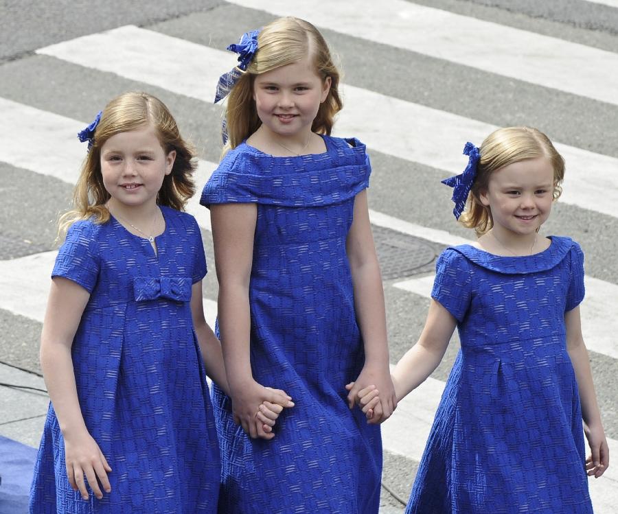 Crown Princess Catharina-Amalia of the Netherlands (C), Princess Alexia of the Netherlands (L) and Princess Ariane of the Netherlands (Source: chinadaily.com.cn)