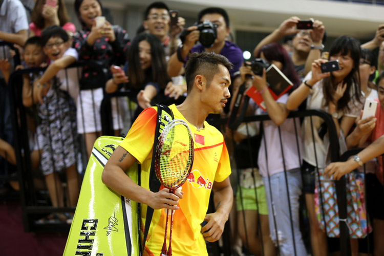 Lin Dan retains his popularity even when he loses, on July 20, 2013. (Photo/Osports)