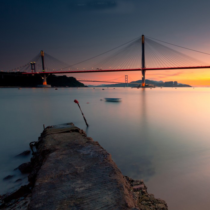 Tsing Ma Bridge: Hong Kong, China (Huanqiu.com)