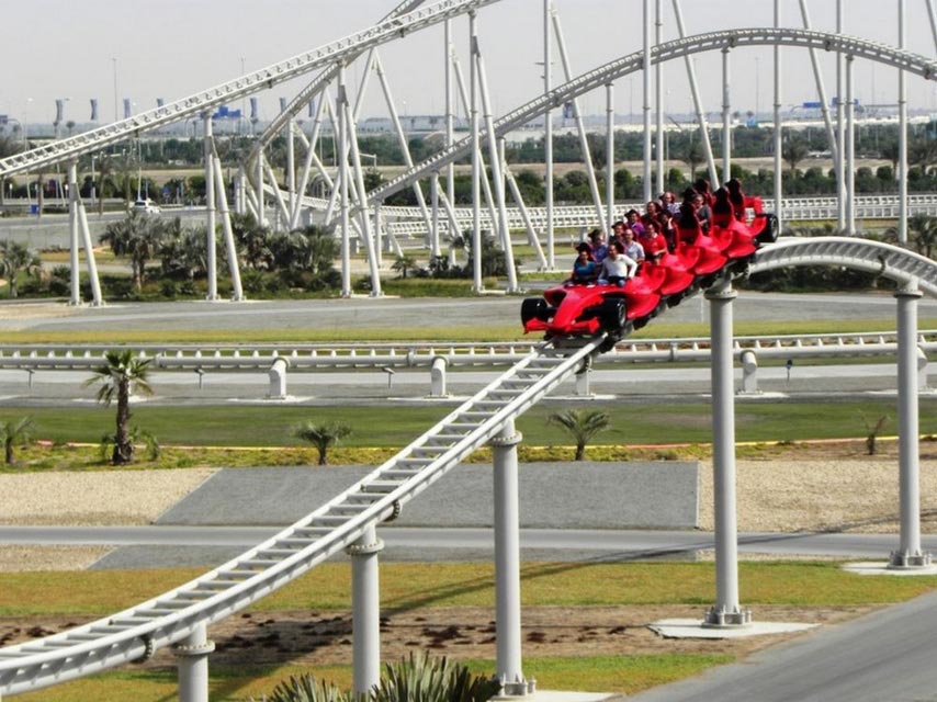 The collection of the world's most scariest roller coasters. Brace yourself for death-defying thrills when you board the world's scariest roller coasters. (Photo: Huanqiu)