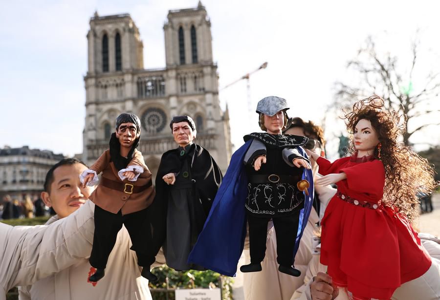 Chinese cultural event in front of Notre-Dame de Paris