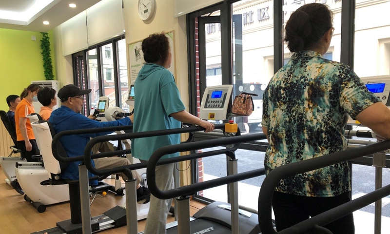 Senior citizens exercise in a fitness club for elder residents only, in Hongqiao subdistrict, Changning, Shanghai. File Photo: Global Times