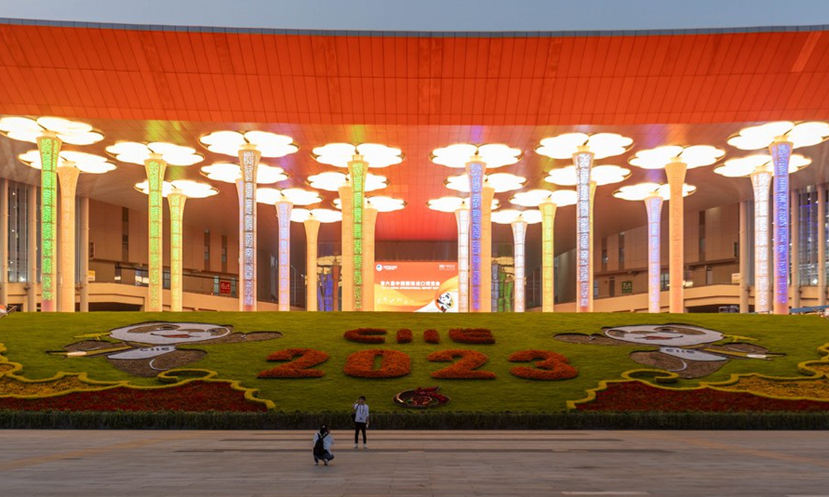 This photo taken on Nov. 3, 2023 shows the south square of the National Exhibition and Convention Center (Shanghai), the main venue for the sixth China International Import Expo (CIIE), in east China's Shanghai. Photo: Xinhua