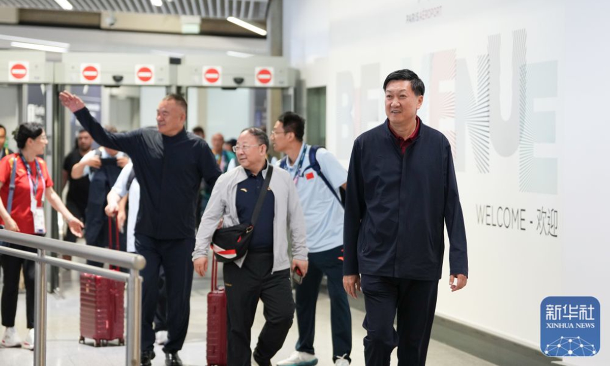 Gao Zhidan (first from right), director of China's General Administration of Sport, leads a team of Chinese Olympic Committee officials who landed at Paris's Charles de Gaulle Airport on July 22, 2024. Photo: Xinhua