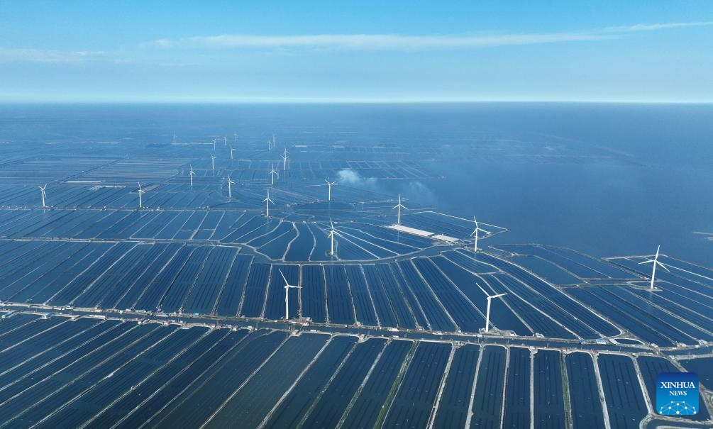 This aerial photo taken on July 17, 2023 shows the view of a marine farm in Jianggezhuang Township, Laoting County, north China's Hebei Province. Laoting County has been actively developing marine farming in an effort to enrich seafood supply while mitigating intensity of inshore fishing and maintaining ecological balance in the oceanic environment.(Photo: Xinhua)